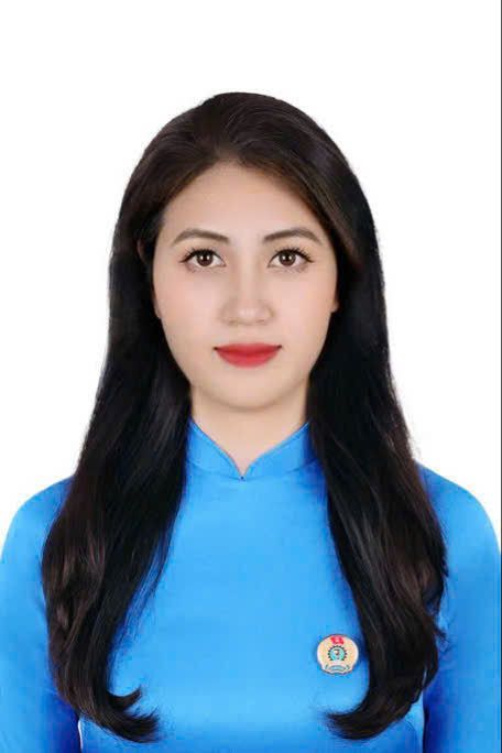 TRẦN THU TRANG